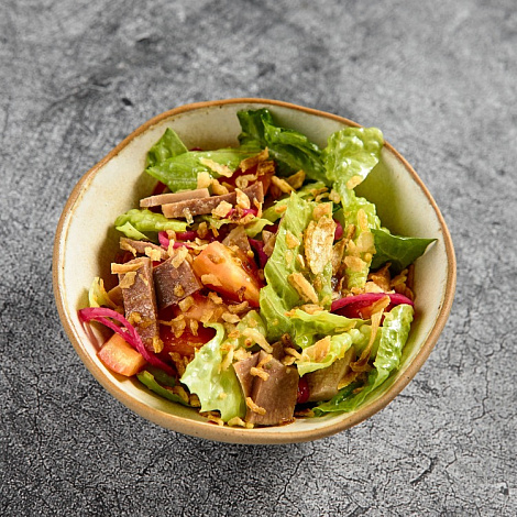 Салат с говяжьим языком